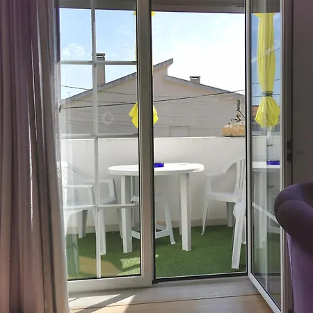 Rickyguesthouse 4* נאזרה