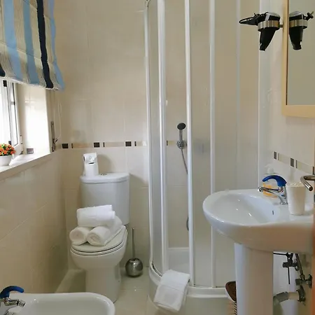 Rickyguesthouse בית הארחה