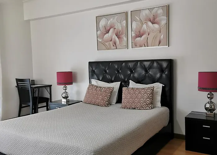 Rickyguesthouse בית הארחה נאזרה