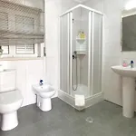 Rickyguesthouse Gasthuis 4*