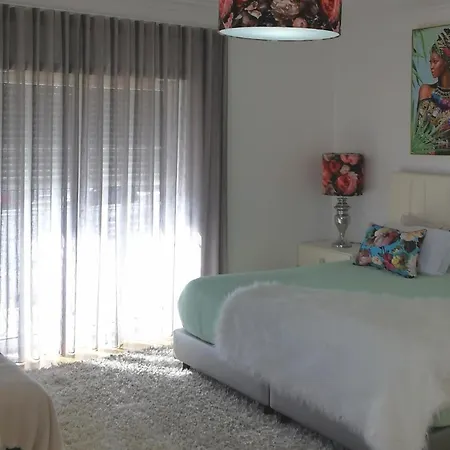 Rickyguesthouse 4* Ναζαρέ