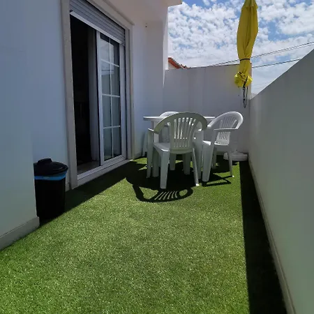 Konukevi Rickyguesthouse Nazaré