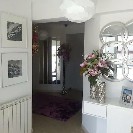 Πανσιόν Rickyguesthouse 4*