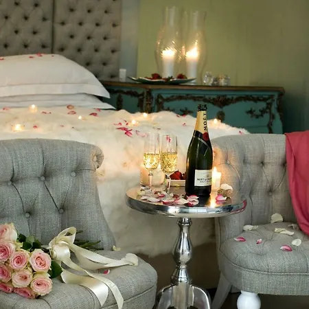 Rickyguesthouse Pensionat 4*