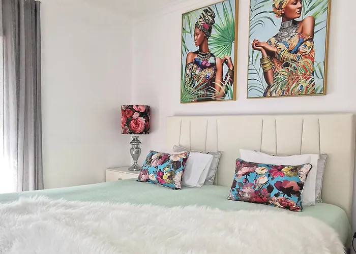 Rickyguesthouse 4* נאזרה